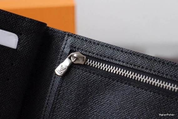 LOUIS VUITTON AMERIGO WALLET 0823
